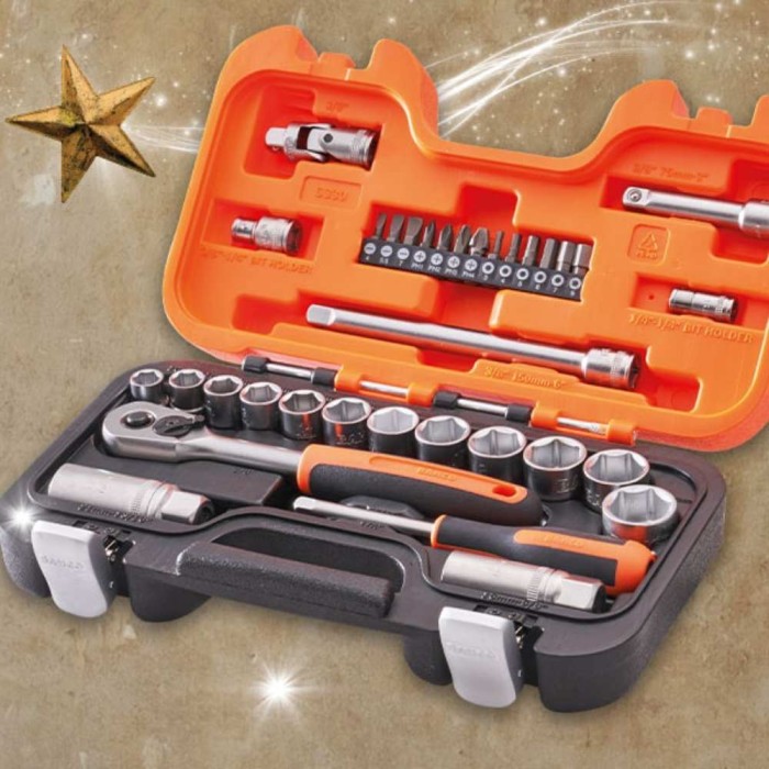 34 Piece 3/8in Square Drive Socket Set