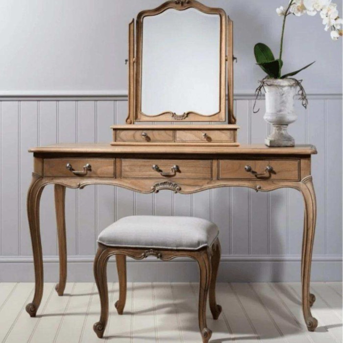 Bordeaux Dressing Table Weathered