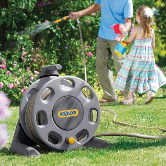 Compact 25m Hose with Reel