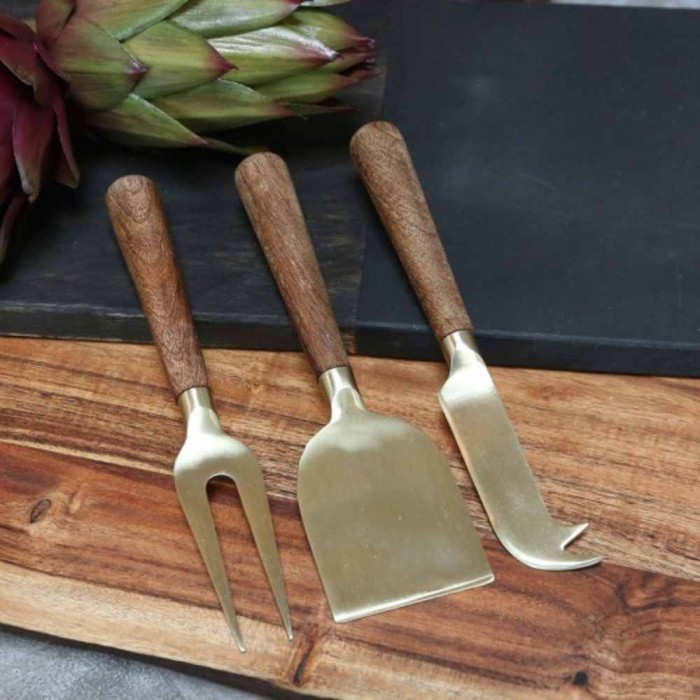 Cheese Knives w/Wooden Handle Set of 3