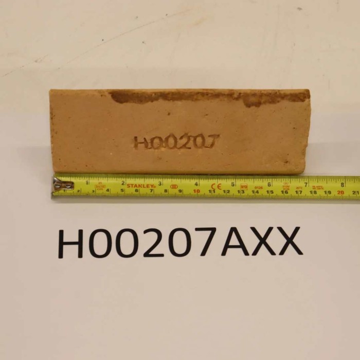 Stanley Cara & Cara Glass Side Brick