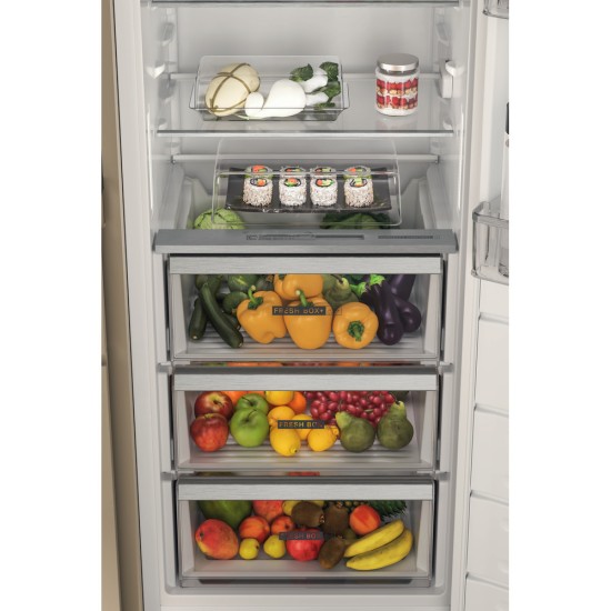 Built In 55cm Larder Fridge