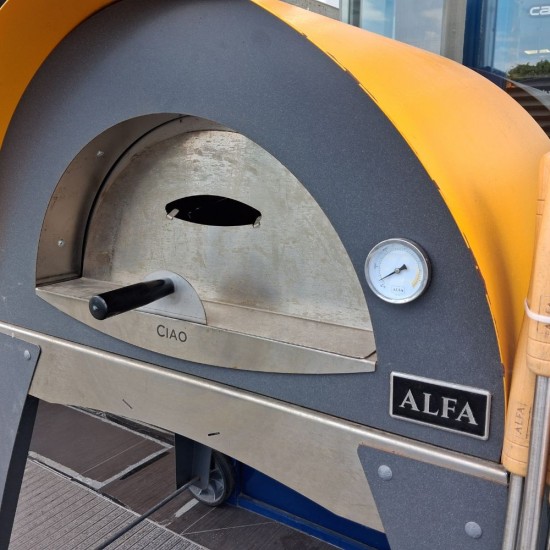 Alfa Ciao Pizza Oven Yellow | Ex-Display Model