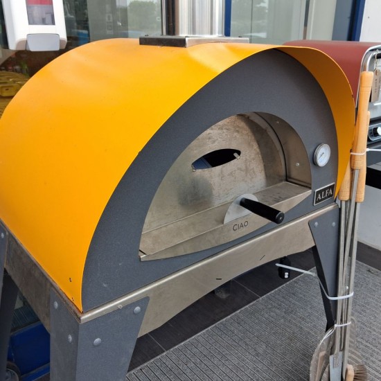 Alfa Ciao Pizza Oven Yellow | Ex-Display Model