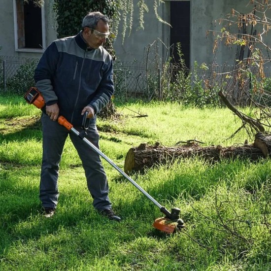 Worx 33cm Cordless Line Trimmer | 40V | WG183E