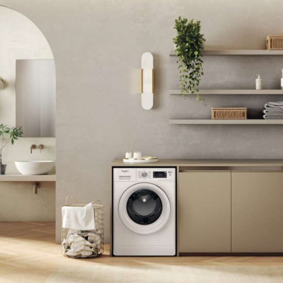 Whirlpool 8KG FreshCare+ Washing Machine | 1400rpm | FFB8469WVUK