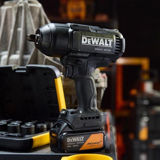 DEWALT x McLaren F1 Team 18V XR Special Edition Impact Wrench | 1 x 5Ah Battery | DCF99MP1T-GB