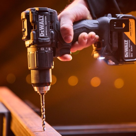 DEWALT x McLaren F1 Team 18V XR Special Edition Hammer Drill Driver | 1 x 5Ah Battery | DCD86MP1T-GB