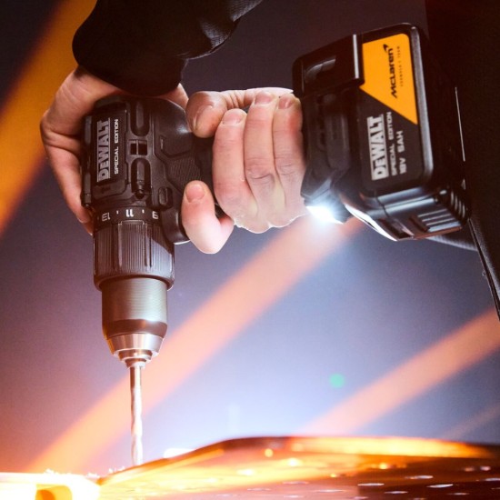 DEWALT x McLaren F1 Team 18V XR Special Edition Hammer Drill Driver | 1 x 5Ah Battery | DCD86MP1T-GB