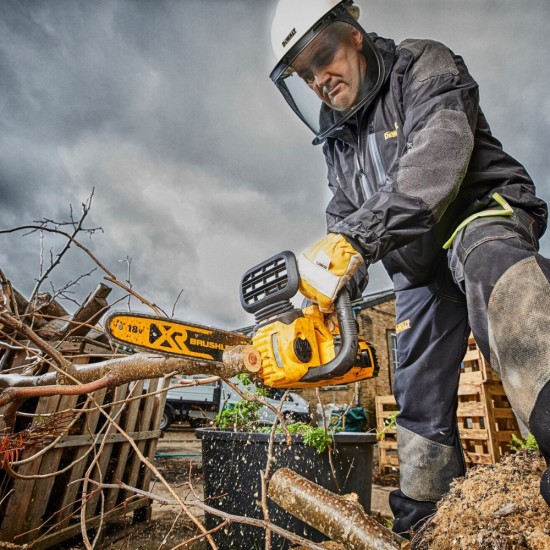 DEWALT 18V XR 30cm Compact Chainsaw | Body Only | DCM565N-XJ