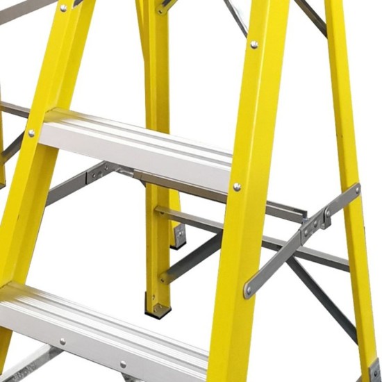 Toolway Fibreglass 8 Tread Step Ladder | TW70102.FT-8S