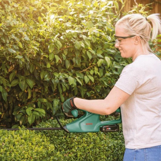 Bosch 45cm EasyHedgeCut 18-45 Cordless Hedge Cutter | 18V | 0600849H71