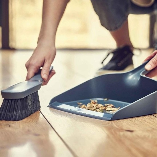 CleanStore Blue Wall-mounted Dustpan & Brush