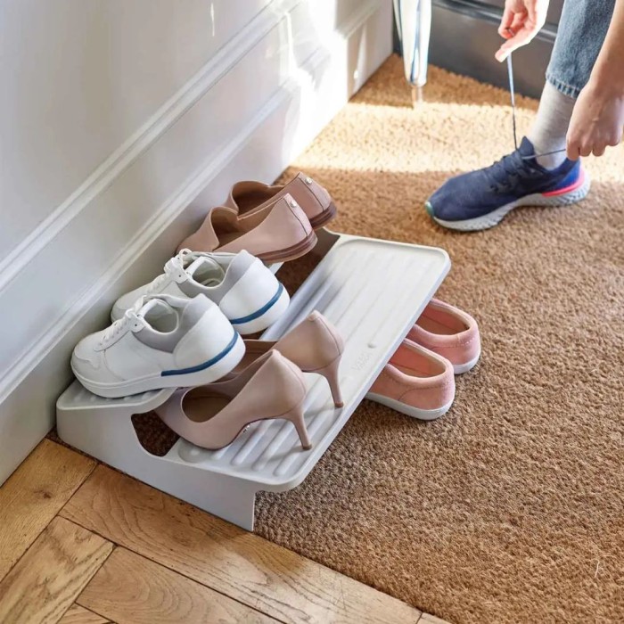 Shoe-In™ Space-saving Ecru Shoe Rack