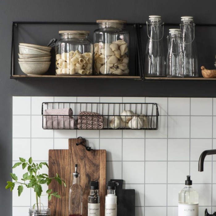Storage Jar with Wooden Lid 2.35L