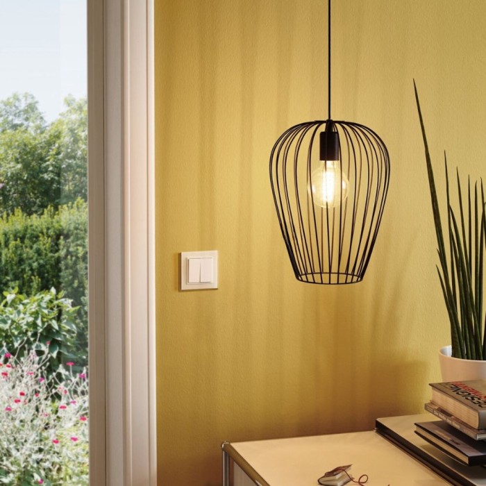 Newtown Pendant Light