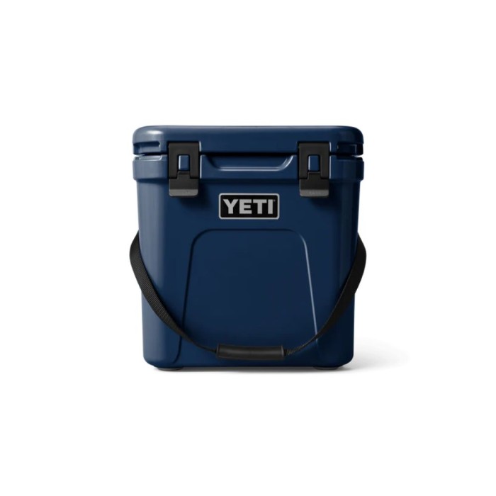 Roadie 24 Cool Box | Navy