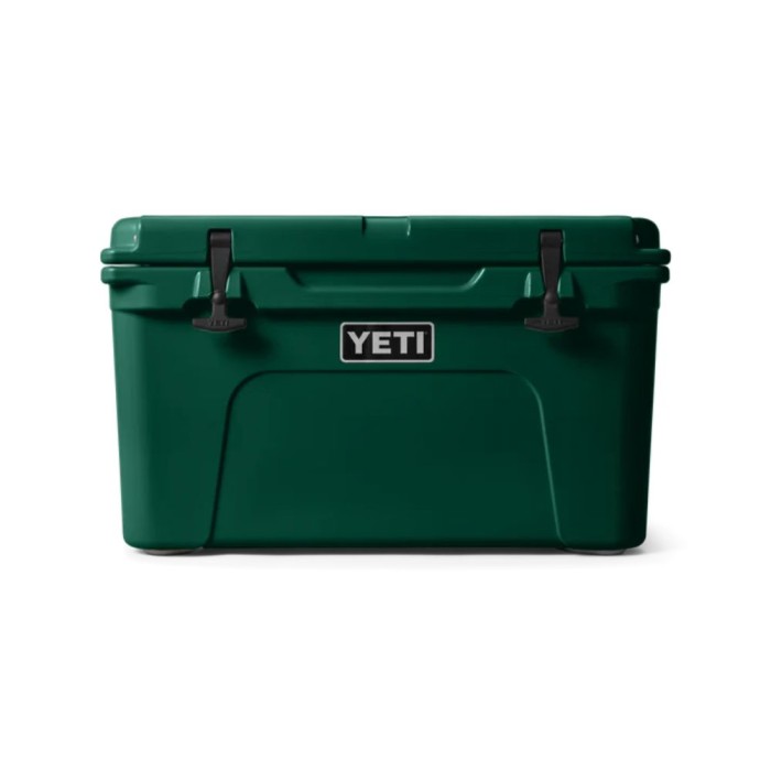 Tundra 45 Cool Box | Black Forest Green